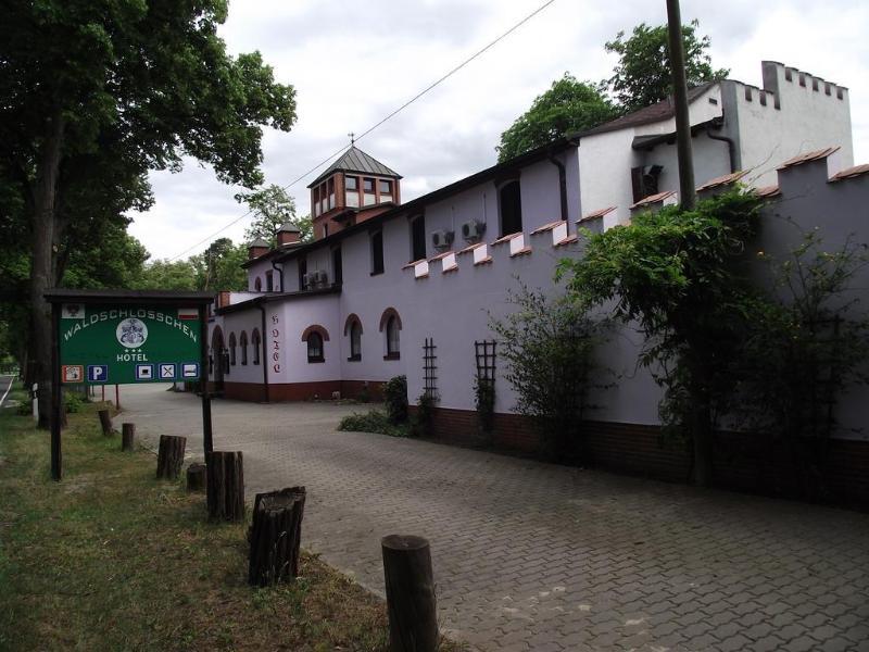 Waldschloesschen Acomodação com café da manhã Mittenwalde Exterior foto